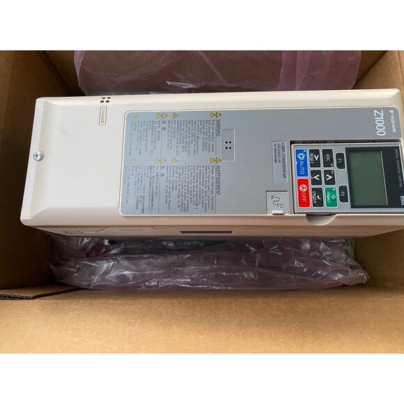 YASKAWA Z1000 Variable Frequency Drive 480v 3HP#CIMR-ZU2A0114FAA HVAC Fan Pump - Picture 9 of 10